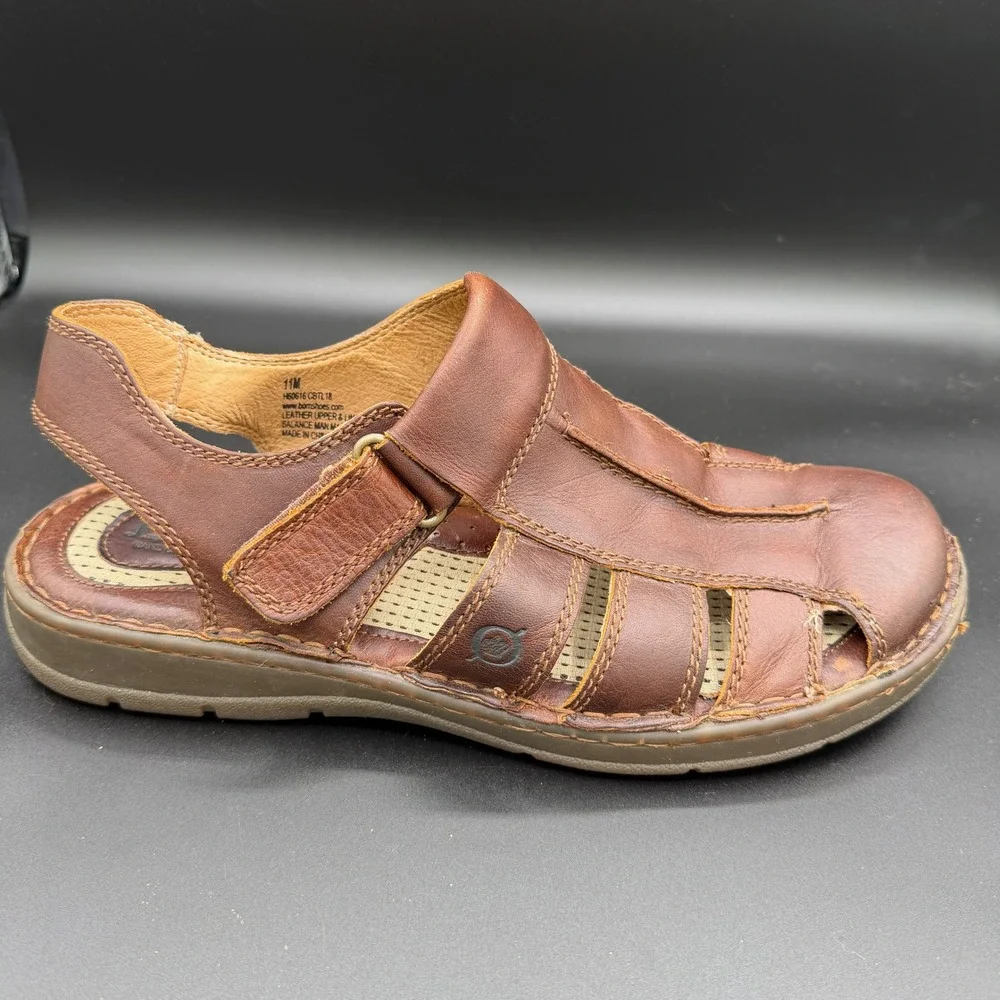 Born Mens Size 11M Brown Leather Fisherman Sandals